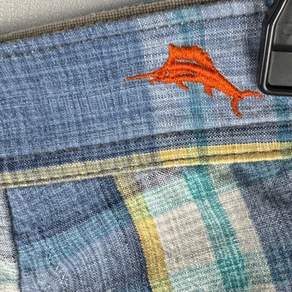 Tommy Bahama Mens Size 35 Beach Linen Silk Blend Plaid Shorts Blue Yellow Casual